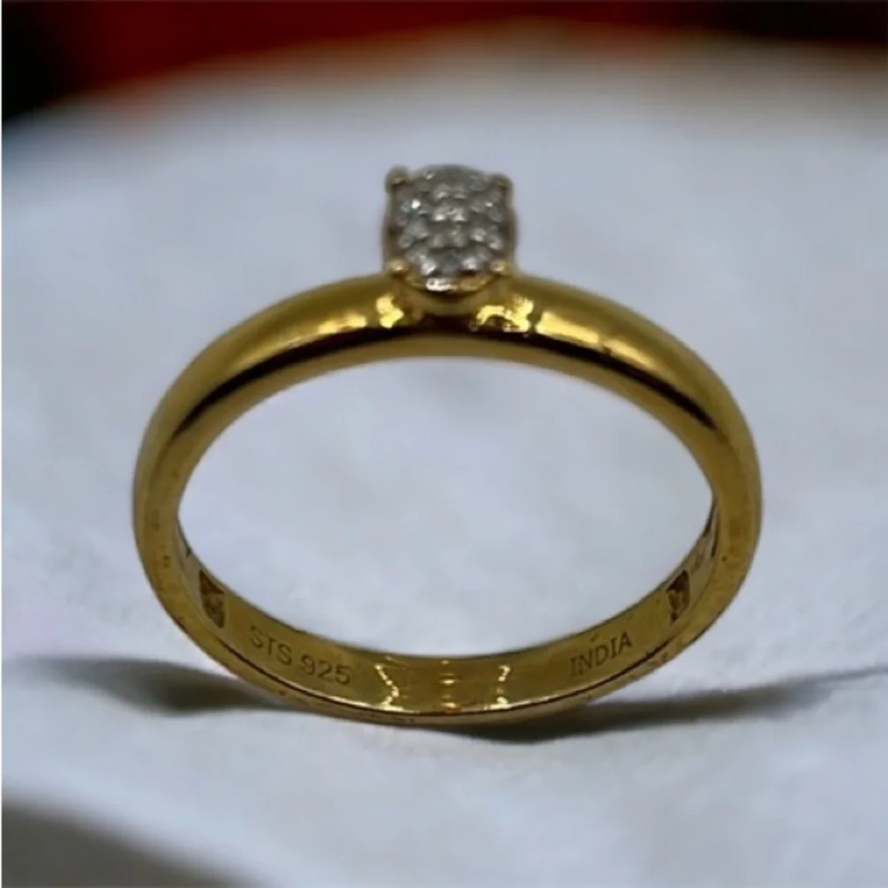 STS JEWELRY WHITE DIAMOND CHIP RING STERLING SILVER WITH GOLD VERMEIL SIZE 11